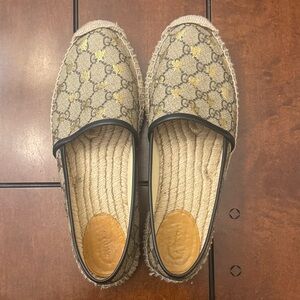 Gucci Beige and Black GG Espadrilles